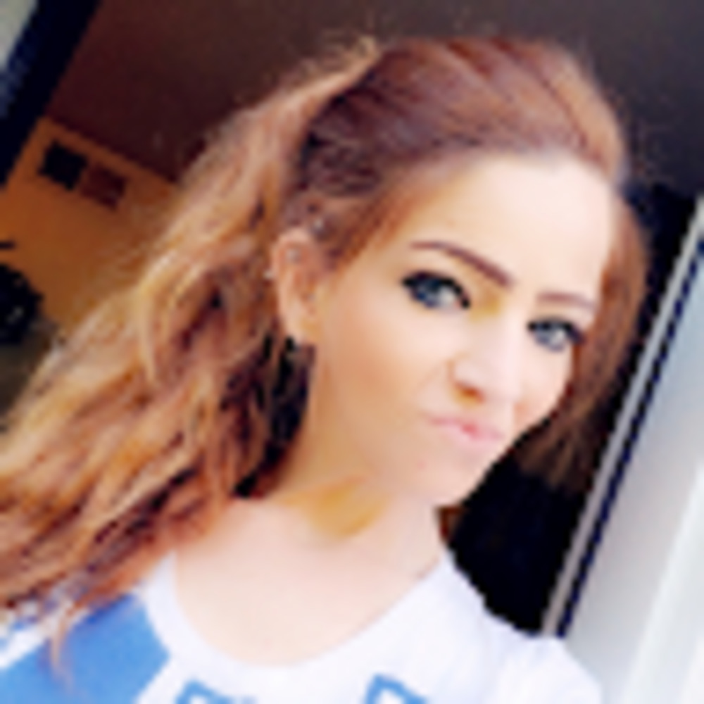 Meet your Posher, Rebecca
